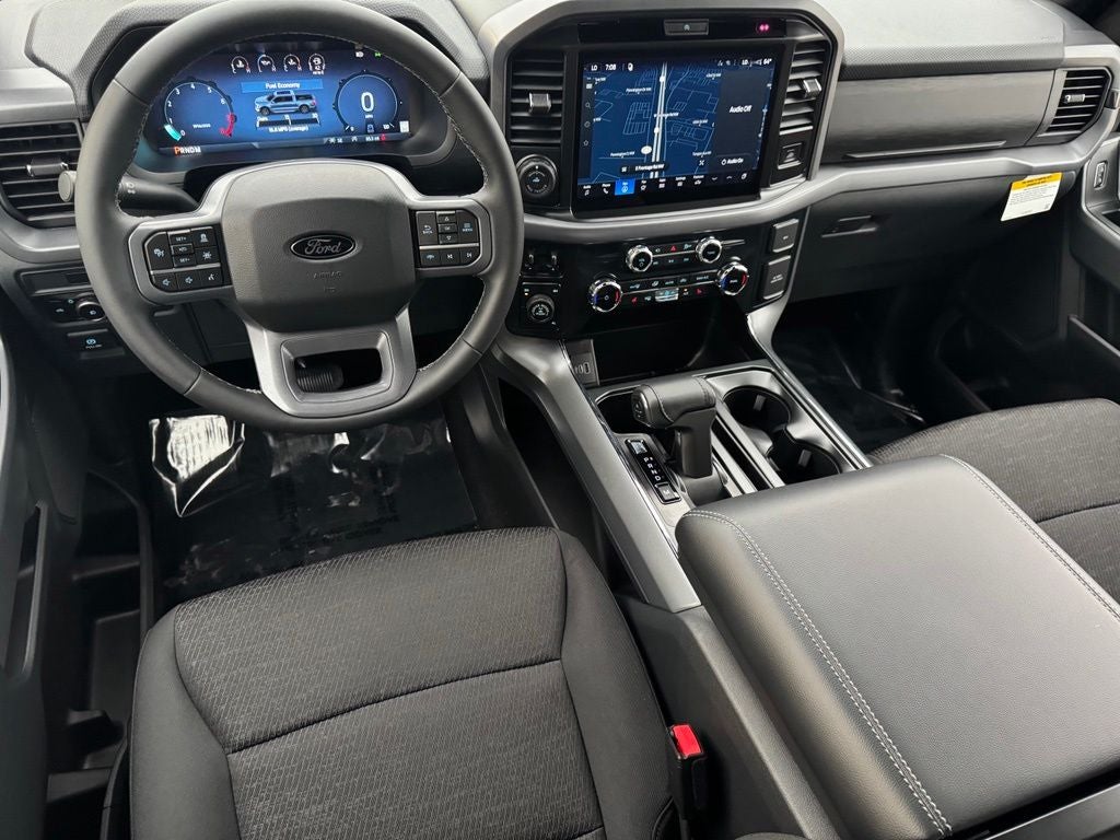 2026 Ford F-150 XLT w/Tailgate Step + Blue Cruise