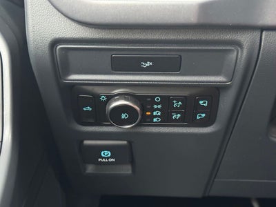 2026 Ford F-150 XLT w/Tailgate Step + Blue Cruise