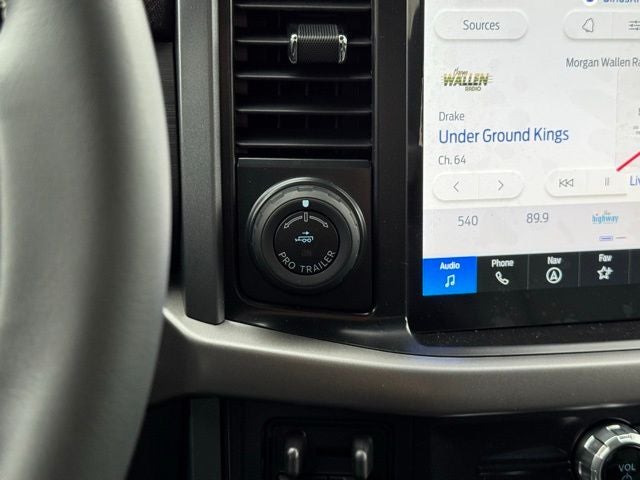 2026 Ford F-150 XLT w/Tailgate Step