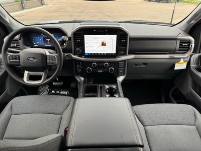 2026 Ford F-150 XLT w/Tailgate Step