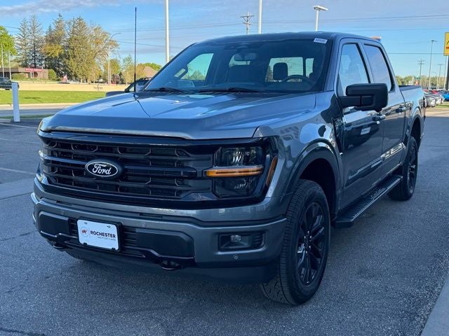 2026 Ford F-150 XLT w/20" Wheels + FX4 Pkg