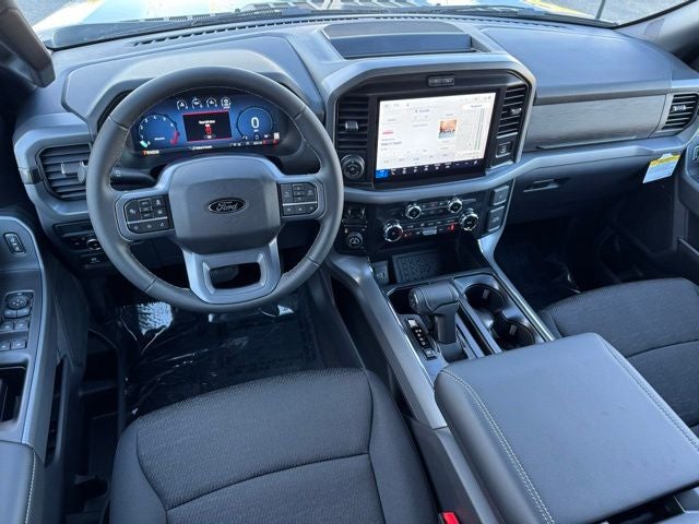 2026 Ford F-150 XLT w/20" Wheels + FX4 Pkg