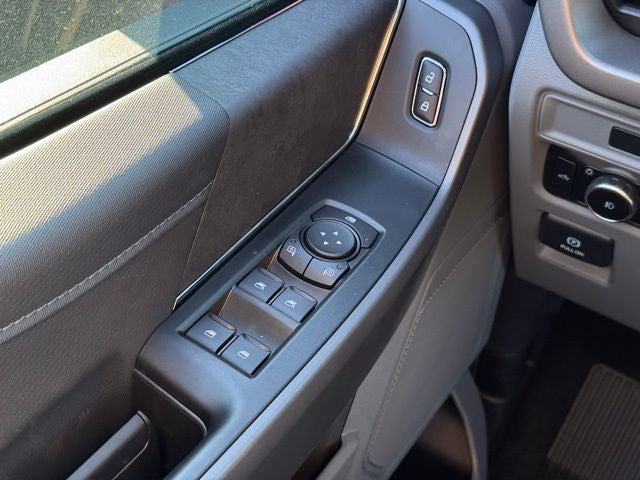 2026 Ford F-150 XLT w/FX4 Pkg + Tailgate Step