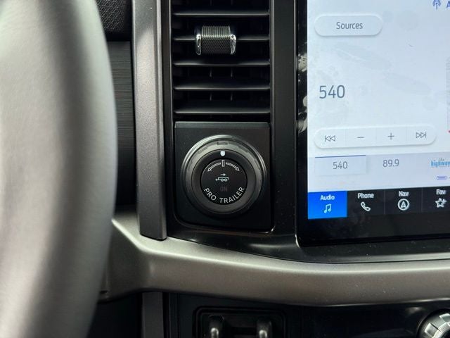 2026 Ford F-150 XLT w/Tailgate Step + Tailgate Step