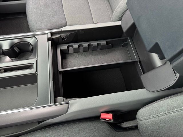 2026 Ford F-150 XLT w/Tailgate Step + Tailgate Step