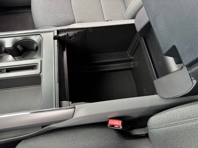 2026 Ford F-150 XLT w/Tailgate Step + Tailgate Step