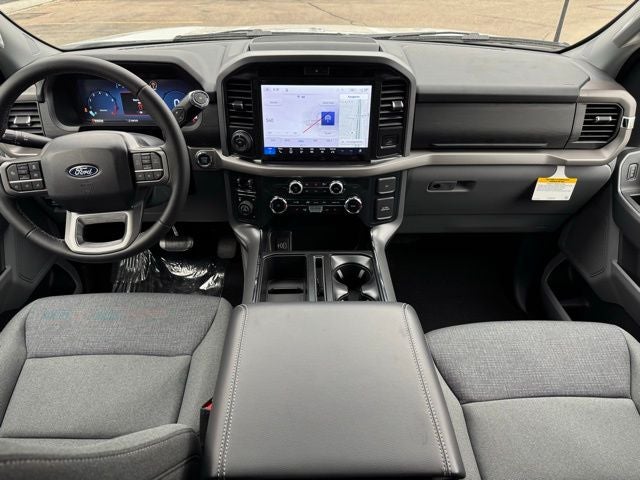 2026 Ford F-150 XLT w/Tailgate Step + Tailgate Step