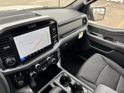 2026 Ford F-150 XLT 6.5' Bed w/Tailgate Step