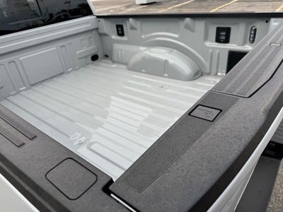 2026 Ford F-150 XLT 6.5' Bed w/Tailgate Step