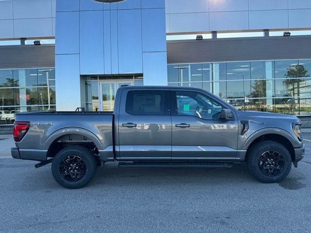 2026 Ford F-150 XLT w/Black Appearance Pkg