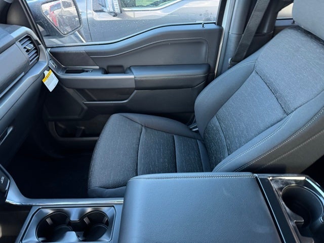 2026 Ford F-150 XLT w/Dual Exhaust + Blue Cruise