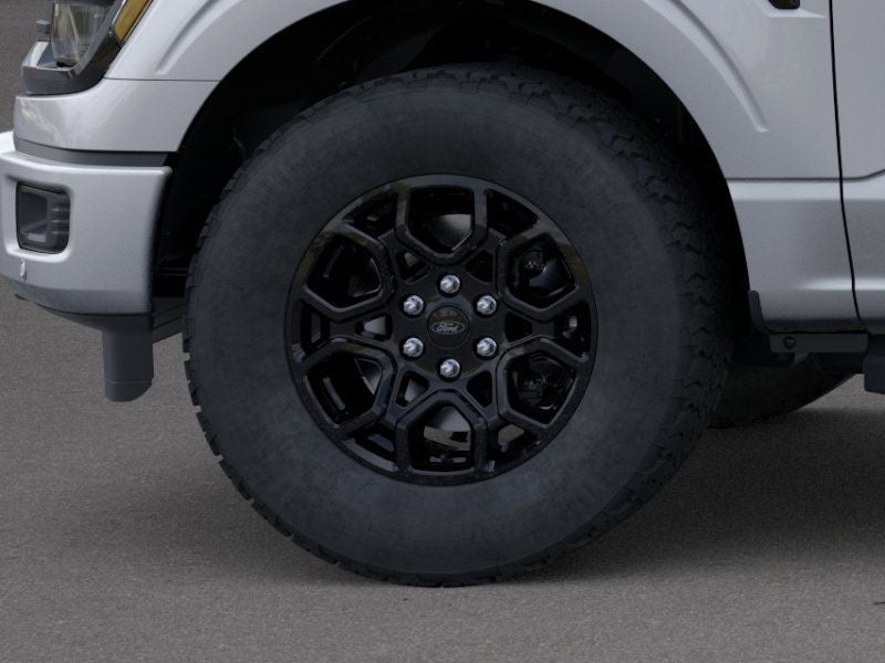 2026 Ford F-150 XLT 6.5' Bed w/Tailgate Step