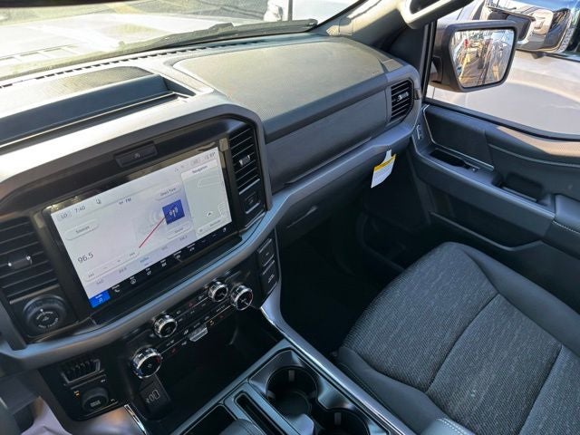 2026 Ford F-150 XLT w/Black App Pkg