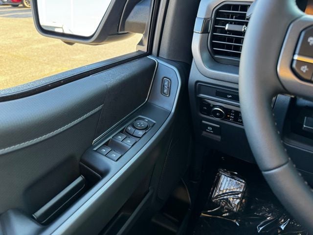 2026 Ford F-150 XLT w/Black App Pkg