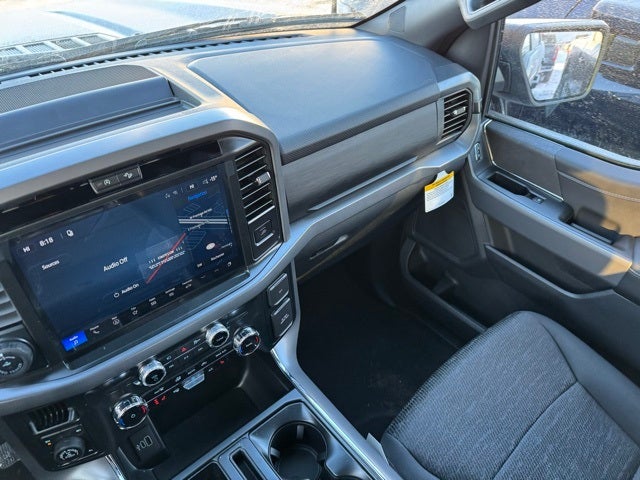 2026 Ford F-150 XLT w/Dual Exhaust + FX4 Pkg