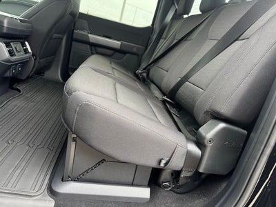 2025 Ford F-150 XLT w/ $2598 In Accessories Added