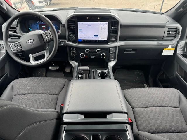 2025 Ford F-150 XLT w/ $2598 In Accessories Added