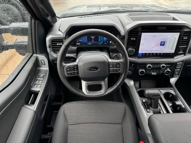2025 Ford F-150 XLT w/ $1868 In Accessories