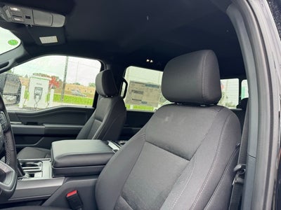 2025 Ford F-150 XLT w/ $1868 In Accessories