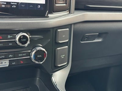 2025 Ford F-150 XLT w/ $1868 In Accessories