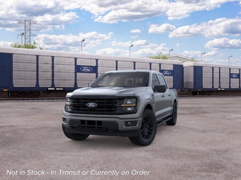 2026 Ford F-150 XLT w/Tailgate Step + 20" Wheels