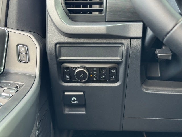 2025 Ford F-150 XLT w/ Pro Power & Max Tow