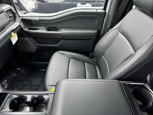 2025 Ford F-150 Lariat w/Max Tow Rear Axle + $1,444 Accessories