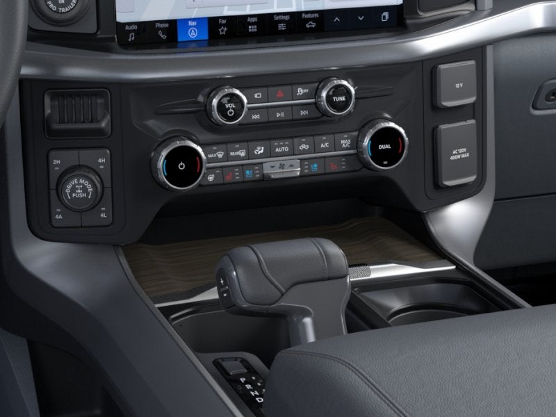 2026 Ford F-150 Lariat w/Twin Panel Roof + Heads Up Display