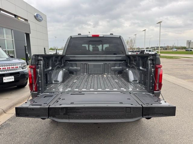 2026 Ford F-150 Lariat w/FX4 Pkg + Twin Panel Roof