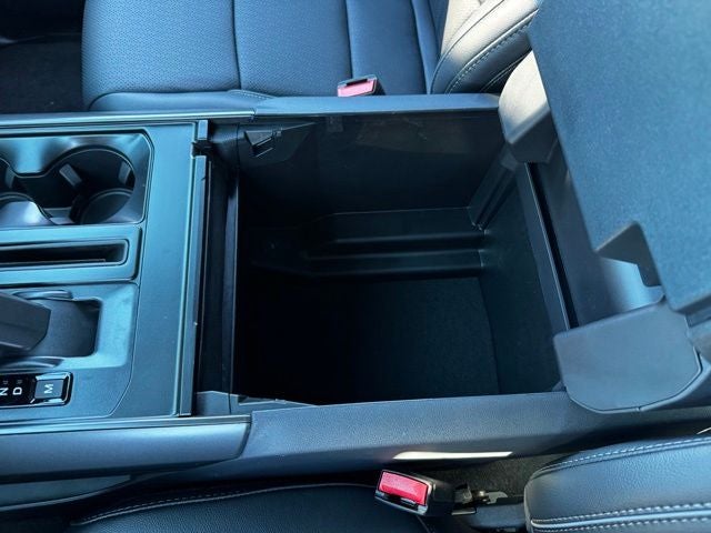 2026 Ford F-150 Lariat w/Black App Pkg