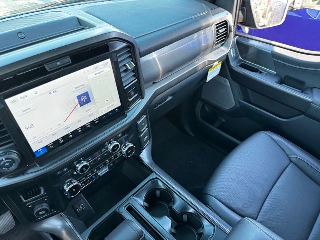 2026 Ford F-150 Lariat w/Black App Pkg