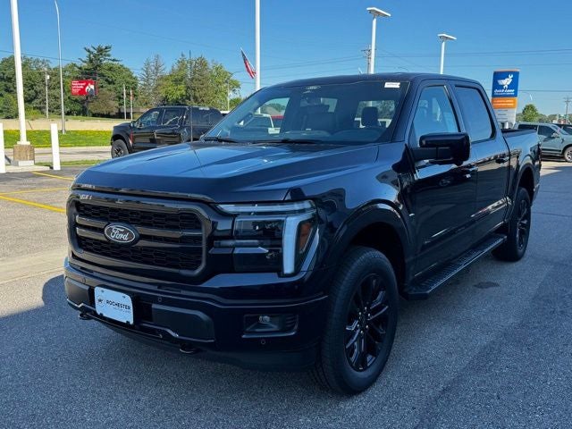 2026 Ford F-150 Lariat w/Black App Pkg