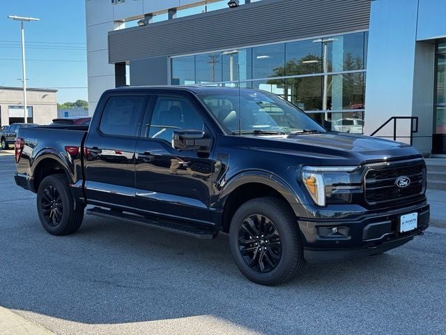 2026 Ford F-150 Lariat w/Black App Pkg