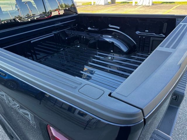 2026 Ford F-150 Lariat w/Black App Pkg