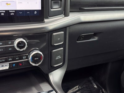 2024 Ford F-150 Lariat w/Twin Panel Roof