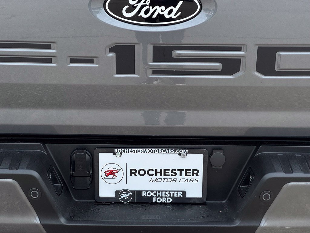 2024 Ford F-150 Lariat w/Twin Panel Roof