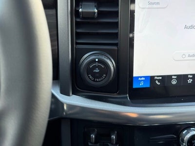 2026 Ford F-150 Lariat w/B&O Unleashed + Twin Panel Roof