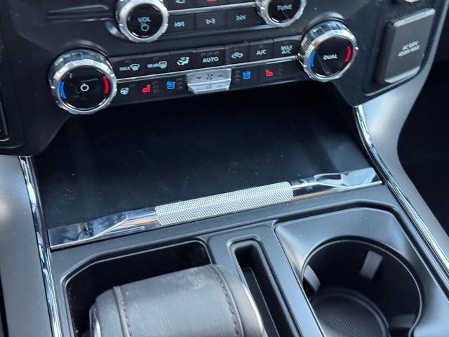 2026 Ford F-150 Lariat w/B&O Unleashed + Twin Panel Roof