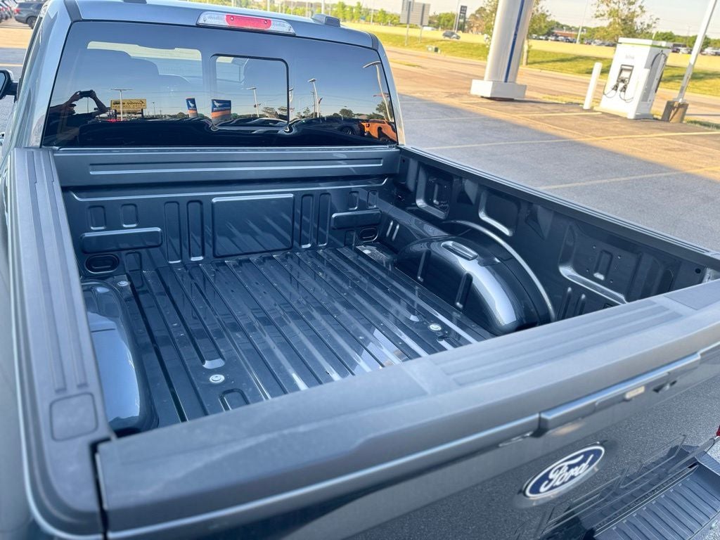 2026 Ford F-150 Lariat w/B&O Unleashed + Twin Panel Roof