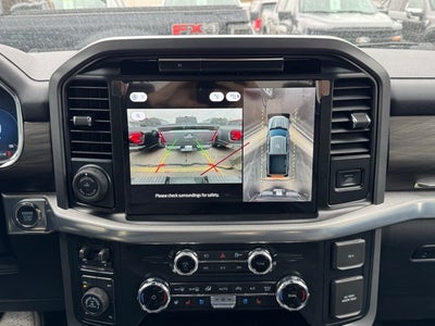 2025 Ford F-150 Lariat w/Tailgate Step