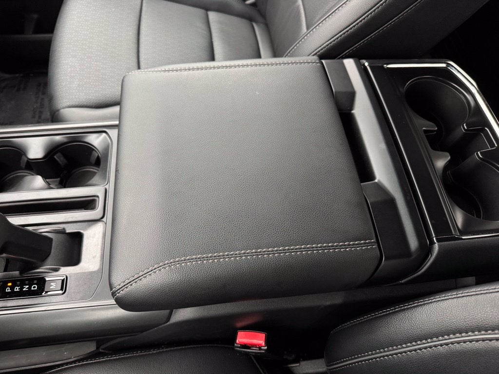 2026 Ford F-150 Lariat w/Twin Panel Moonroof + Pro Access Tailgate