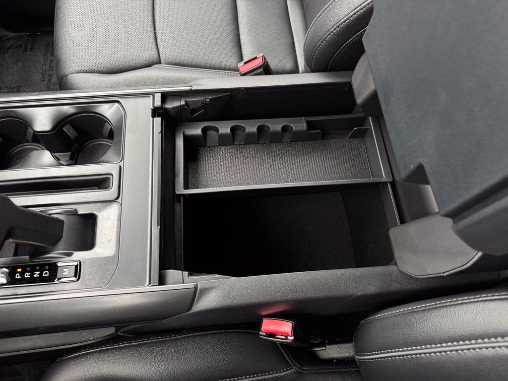 2026 Ford F-150 Lariat w/Twin Panel Moonroof + Pro Access Tailgate