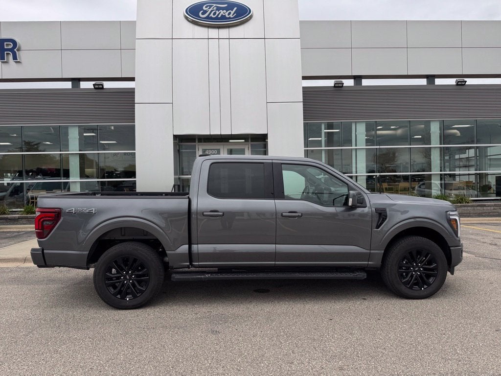 2026 Ford F-150 Lariat w/Twin Panel Moonroof + Pro Access Tailgate