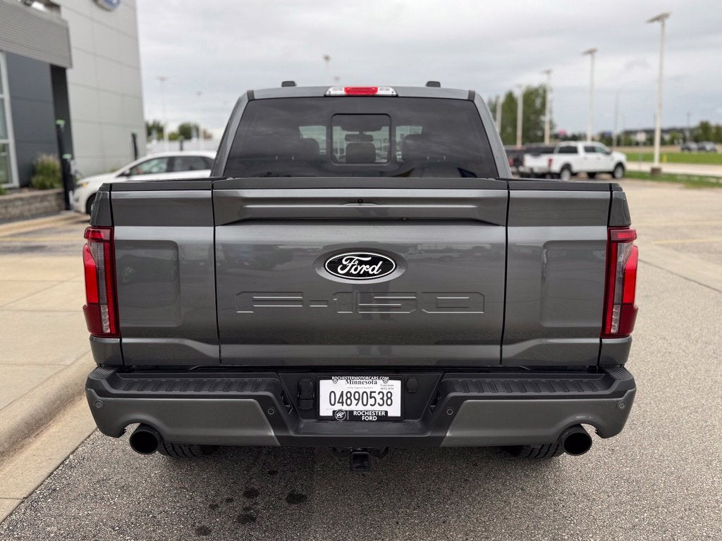 2026 Ford F-150 Lariat w/Twin Panel Moonroof + Pro Access Tailgate