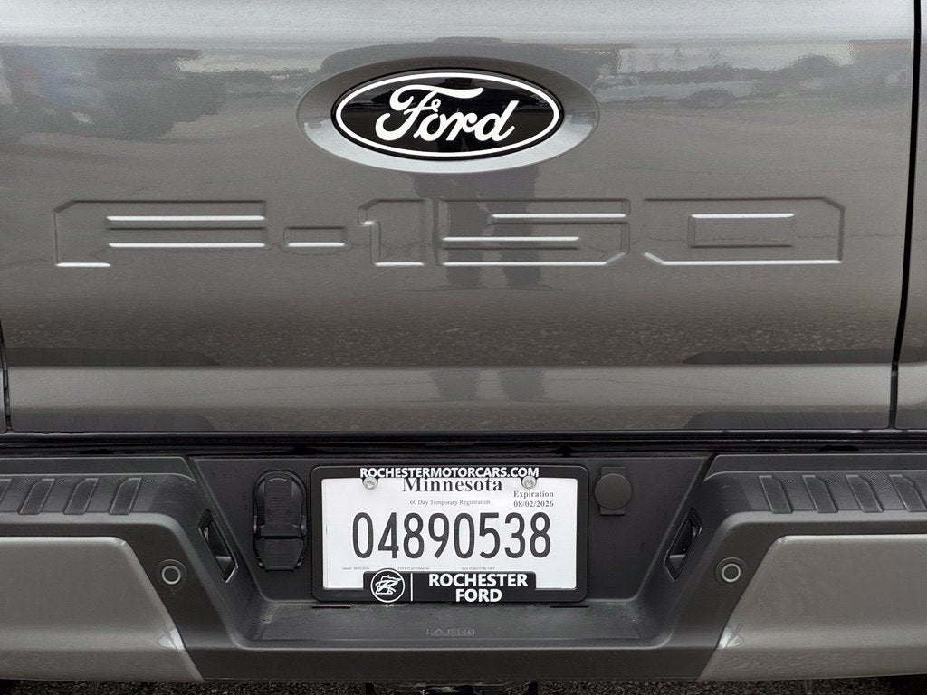 2026 Ford F-150 Lariat w/Twin Panel Moonroof + Pro Access Tailgate