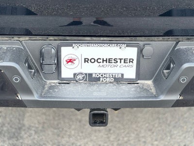 2026 Ford F-150 Lariat w/Twin Panel Roof + FX4 Pkg