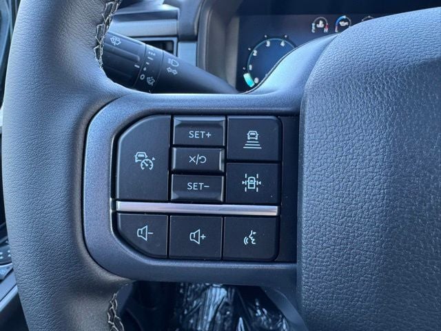 2026 Ford F-150 Lariat w/Twin Panel Roof + Pro Access Tailgate