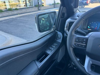2026 Ford F-150 Lariat w/Twin Panel Roof + Pro Access Tailgate