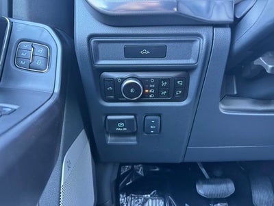 2026 Ford F-150 Lariat w/Twin Panel Roof + Pro Access Tailgate