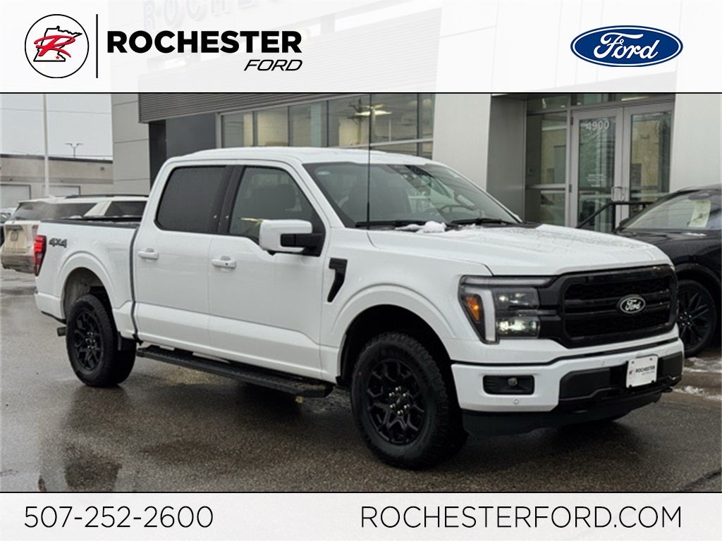 2025 Ford F-150 Lariat w/Tailgate Step + Black App Pkg